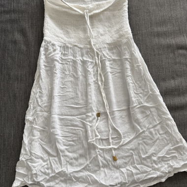 Robe d'été sans bretelles Manor blanche