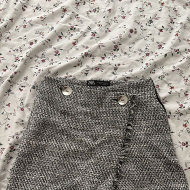 Zara Rock-Shorts
