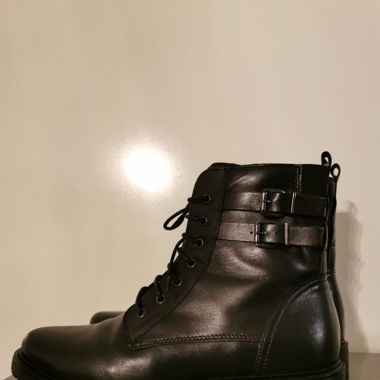 Neue Stiefel