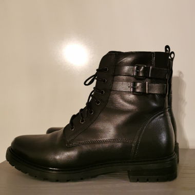 Neue Stiefel