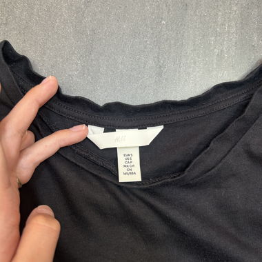 Schwarzes H&M T-Shirt Gr. S