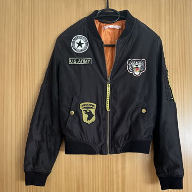 Veste style bombers noire avec tacon 
