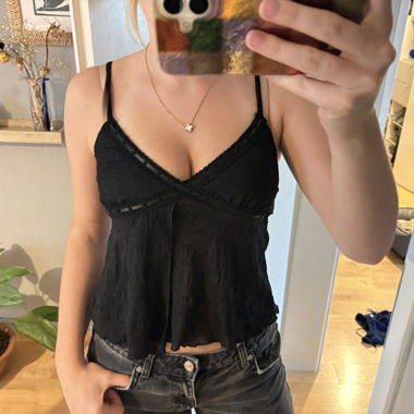 Schwarzer Spitzen-Cami-Top