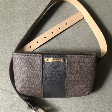 MICHAEL KORS Belt Bag