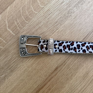 Ceinture avec boucle Leo