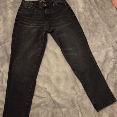 Black Mom Jeans from Primark, Size 40,