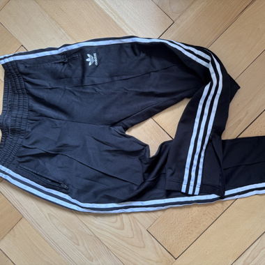 Adidas sweatpants