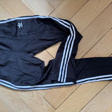 Adidas sweatpants