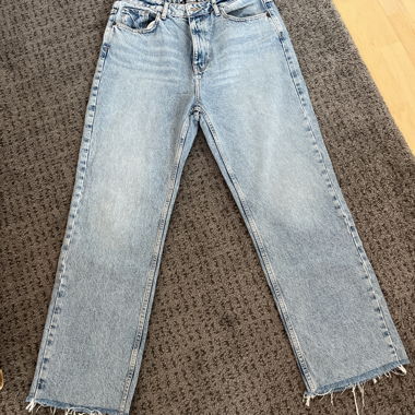 Light denim jeans