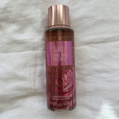 brand new Victoria's Secret chrome peony