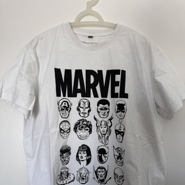 T-shirt Marvel