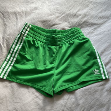 Shorts verts Adidas