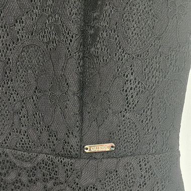 Guess Kleid schwarz mit Spitze
