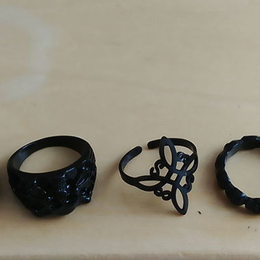 Set di Anelli e Orecchini Neri GOTH STYLE 