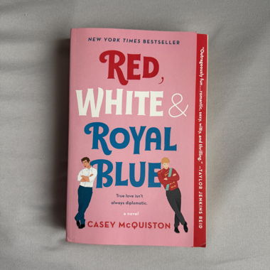 Red, White & Royal Blue paperback