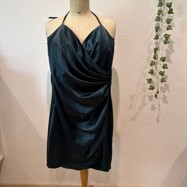 Robe de cocktail en satin