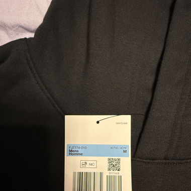 Verkaufe Pullover NEU noch mit Etikette 