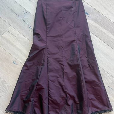long skirt