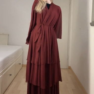 Maxikleid-Abaya in Dunkelrot – Fließender Stoff