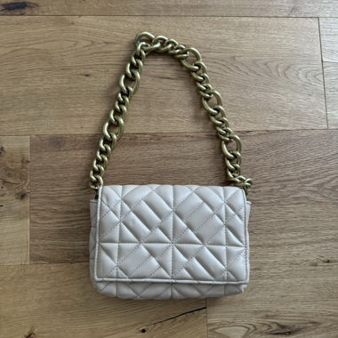 Zara Tasche