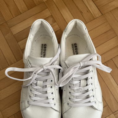 Groundies Universe Sneaker