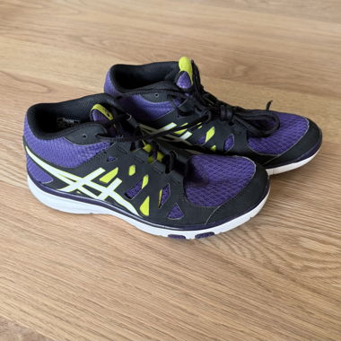 Asics Sportschuhe
