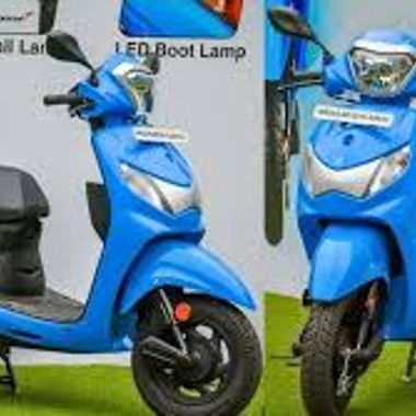 Trottinette électrique bleue