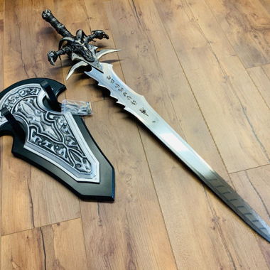 WORLD of Warcraft SCHWERT Frostmourne 107cm NEU