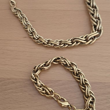 Catene color oro