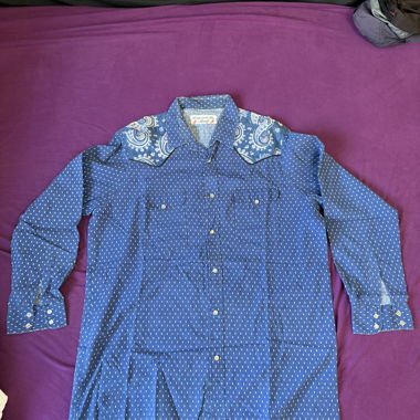 Camicia blu motivo western Mistral