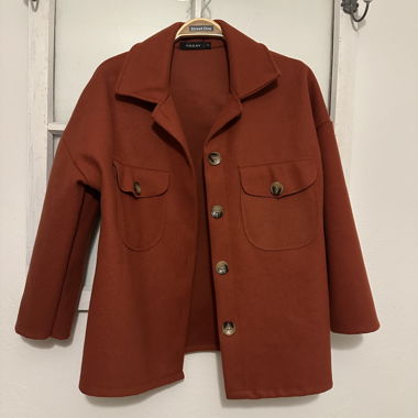 Cappotto corto color ruggine