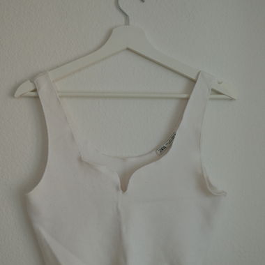 ZARA White Ribbed Crop Top