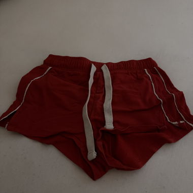 Red short shorts with drawstring