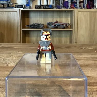 LEGO sw0202 Clone Trooper Commander Fox