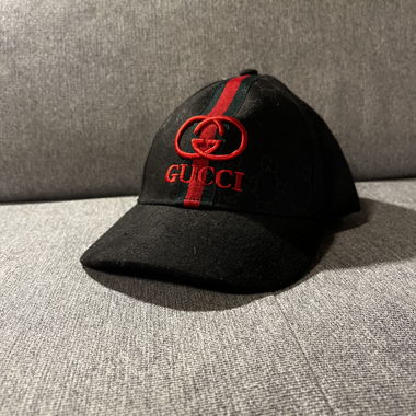 Casquette noire Gucci