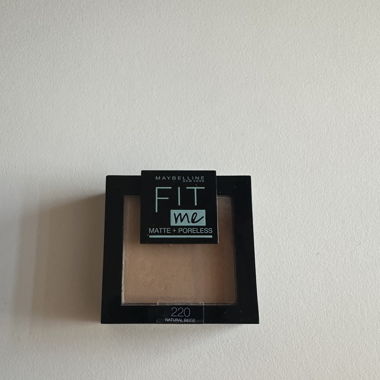 Polvere Maybelline Matte und Poreless Natural Beige