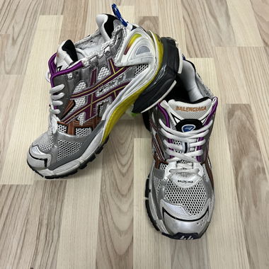 Balenciaga Runners