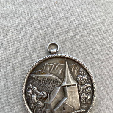Médaille en acier 