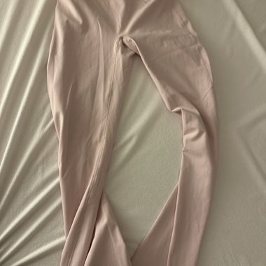 H&M Softmove Flare Leggings Pink