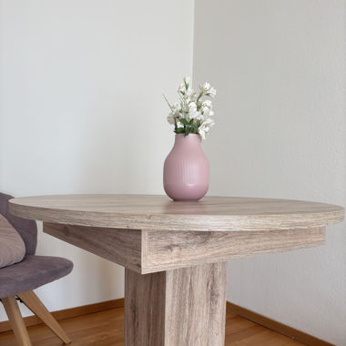 Round Dining Table (extendable)