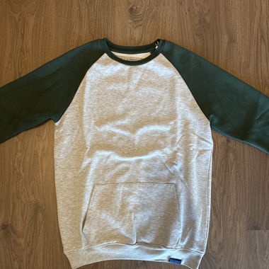 Sweatshirt bicolore à poche