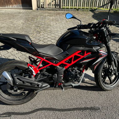 Benelli BN 125