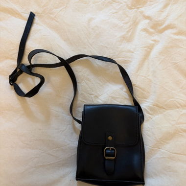 Borsa a tracolla nera Brandy Melville