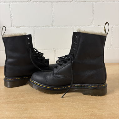 Dr.Martens Serena