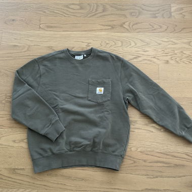 Carhartt Sweater with Chest Pocket