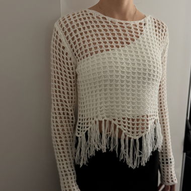 Maglione in rete stile boho