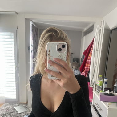 Long-sleeve top