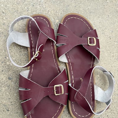 Salt Water Leather Sandals, Bordeaux Gr. 39