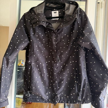 Giacca anti-pioggia Helly Hansen nera con pois M
