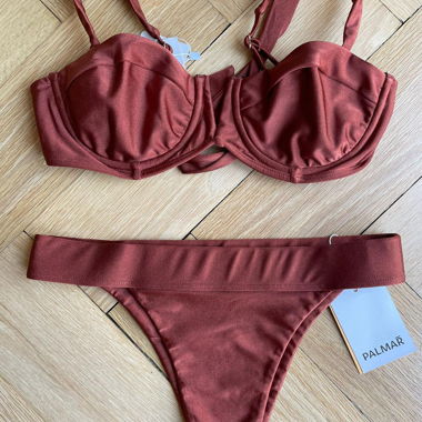 Bikini (top & bottom)